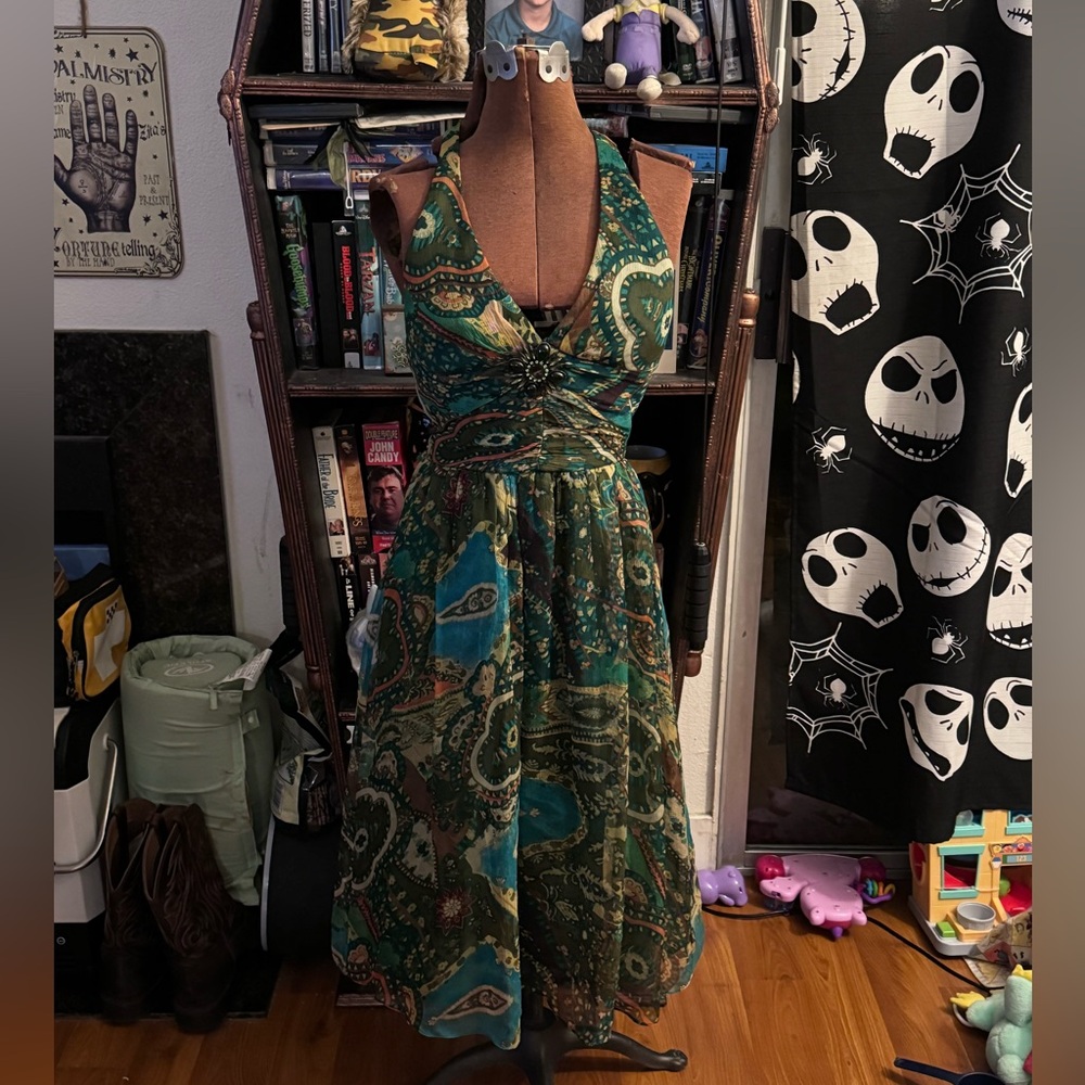 Kay Unger Halter cocktail dress